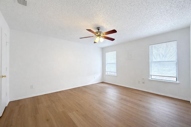 8407 Vernon Avenue, Lubbock, TX 79423