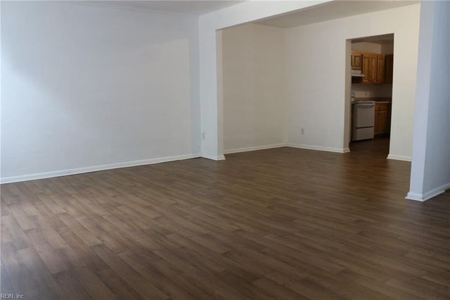 5844 E Hastings ARCH, Virginia Beach, VA 23462