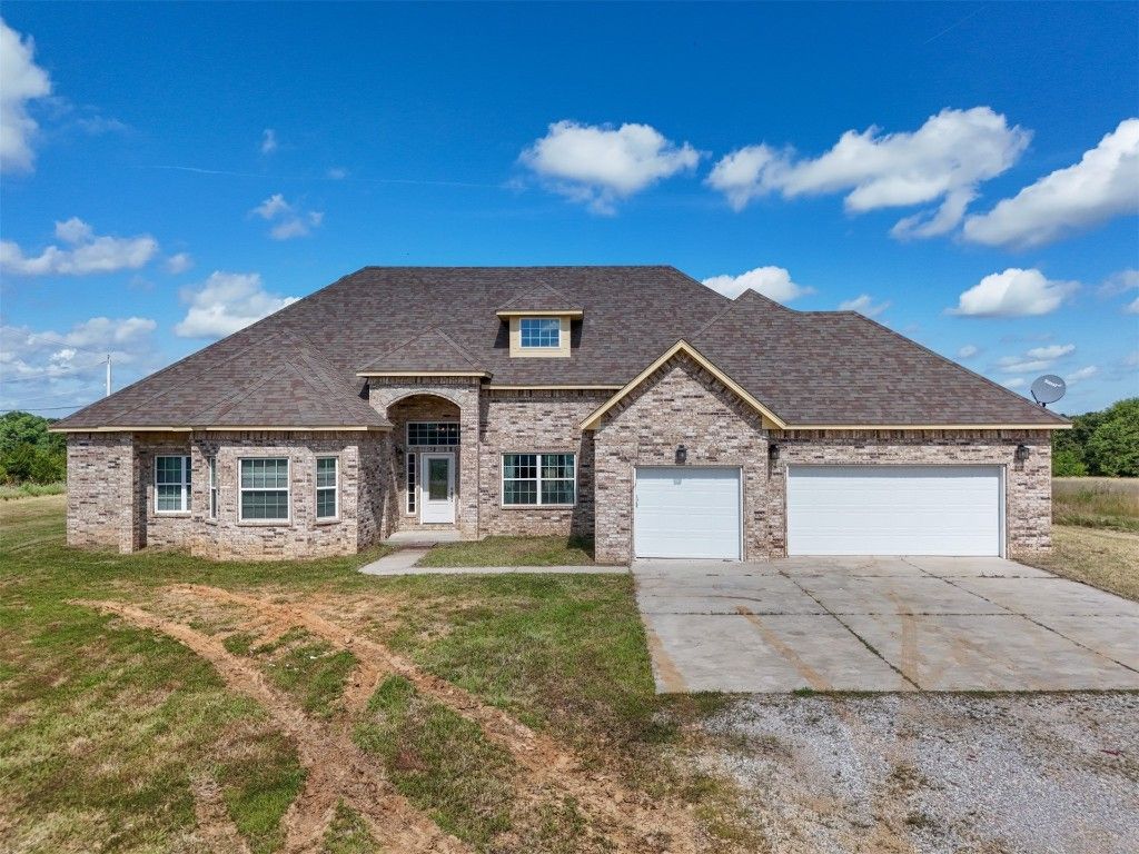 9202 Cleo Lane, Mcloud, OK 74851