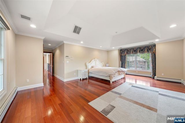 15 Harvard Street, Closter, NJ 07624