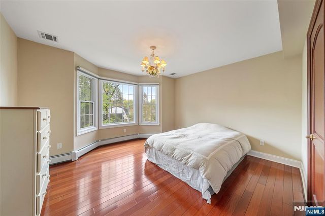 15 Harvard Street, Closter, NJ 07624