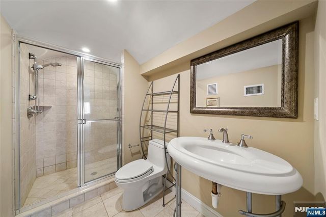 15 Harvard Street, Closter, NJ 07624