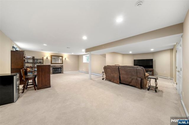 15 Harvard Street, Closter, NJ 07624