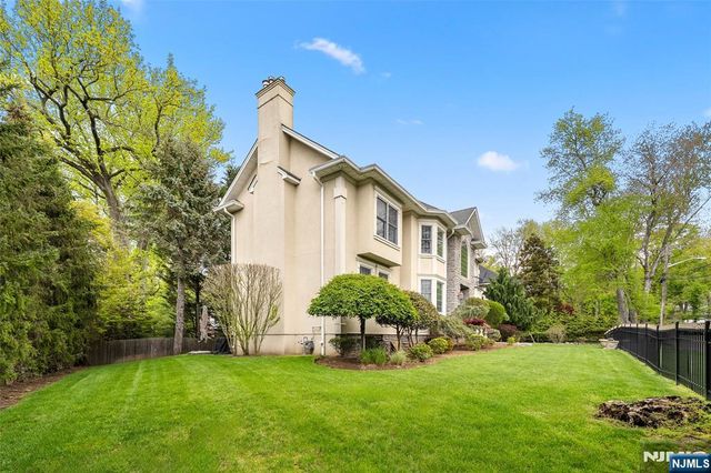 15 Harvard Street, Closter, NJ 07624