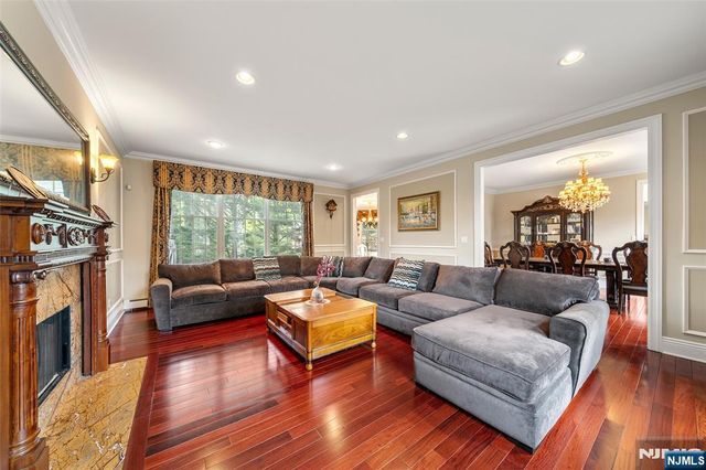 15 Harvard Street, Closter, NJ 07624