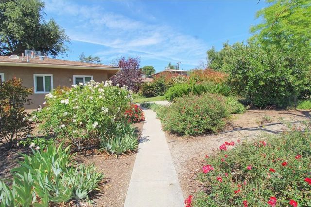 35294 Adams Lane C, Yucaipa, CA 92399