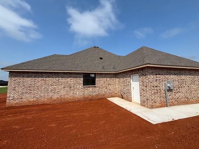 2224 W W Sunset Drive, Mustang, OK 73064