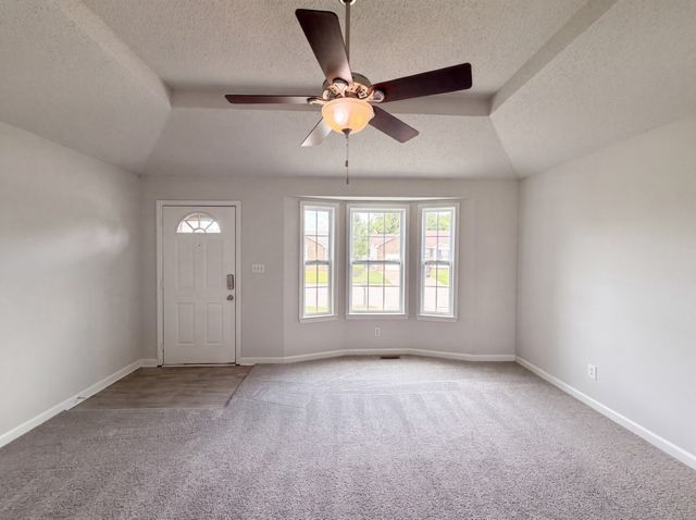 234 Grassmire Dr, Clarksville, TN 37042