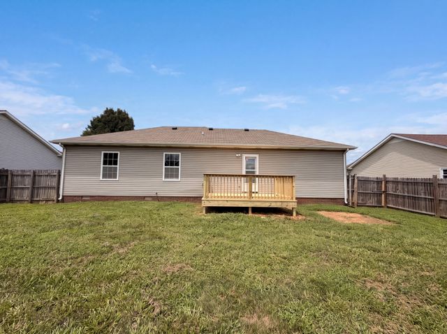 234 Grassmire Dr, Clarksville, TN 37042