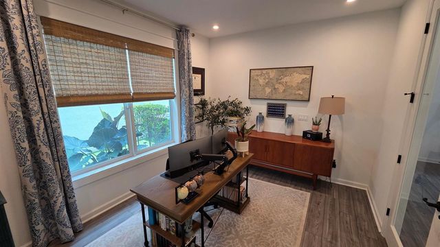 6668 Pointe Of Woods Drive, West Palm Beach, FL 33413