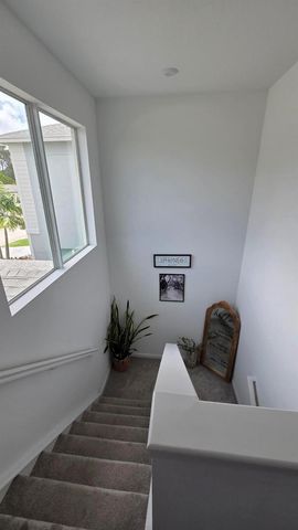 6668 Pointe Of Woods Drive, West Palm Beach, FL 33413