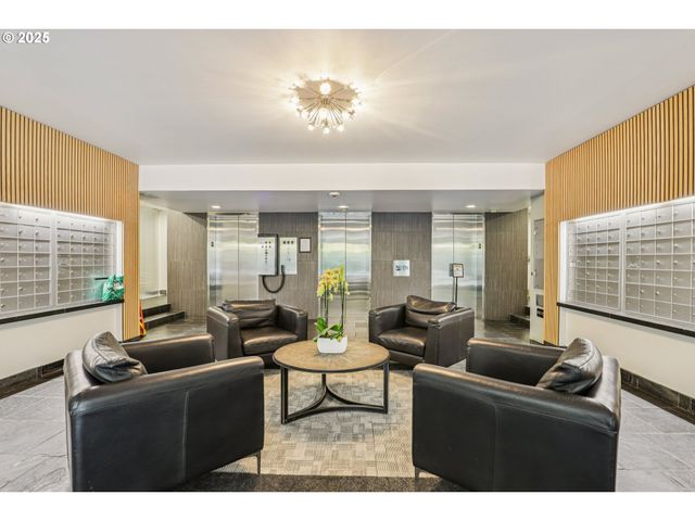 255 Sw HARRISON St 6E, Portland, OR 97201