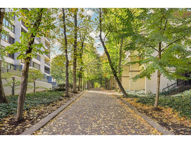 255 Sw HARRISON St 6E, Portland, OR 97201