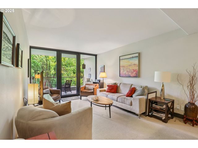 255 Sw HARRISON St 6E, Portland, OR 97201