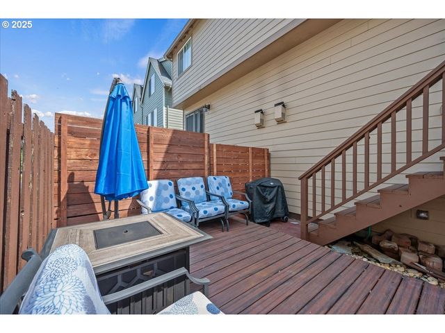 4491 Se LIBBY Ct, Hillsboro, OR 97123