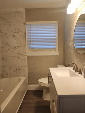 4526 Kingsbury Street, Houston, TX 77021