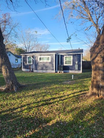 4526 Kingsbury Street, Houston, TX 77021