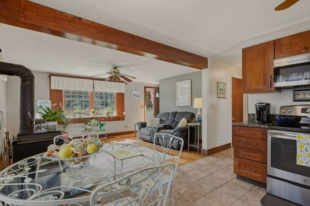 165 Mill Lane, Portsmouth, RI 02871