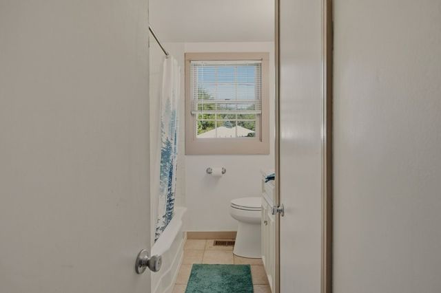 165 Mill Lane, Portsmouth, RI 02871