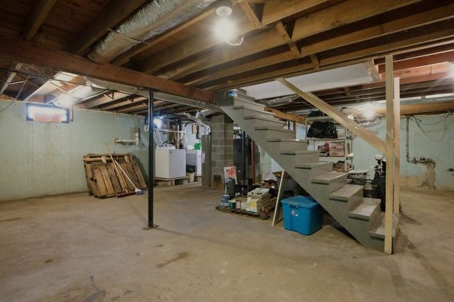 165 Mill Lane, Portsmouth, RI 02871