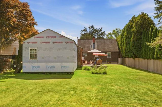 165 Mill Lane, Portsmouth, RI 02871