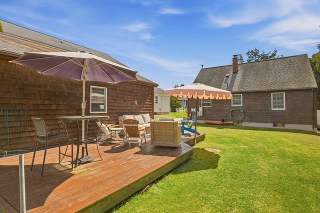 165 Mill Lane, Portsmouth, RI 02871