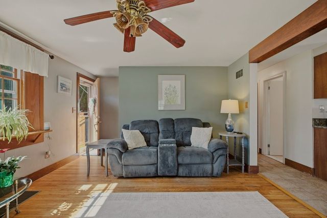 165 Mill Lane, Portsmouth, RI 02871