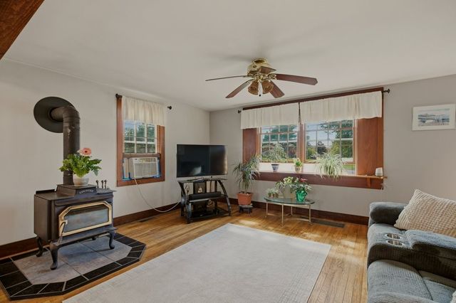 165 Mill Lane, Portsmouth, RI 02871