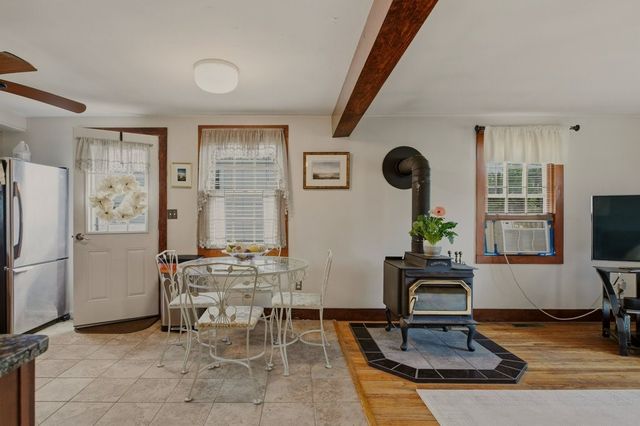 165 Mill Lane, Portsmouth, RI 02871