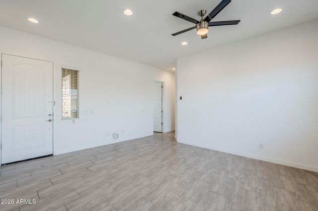 18934 W SIERRA Street, Surprise, AZ 85388