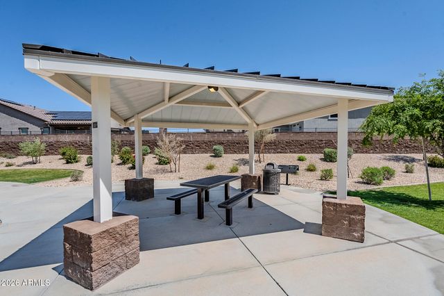 18934 W SIERRA Street, Surprise, AZ 85388