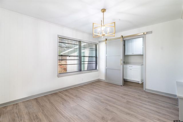 2419 Pounds Ave, Tyler, TX 75701