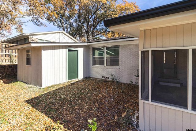 2419 Pounds Ave, Tyler, TX 75701