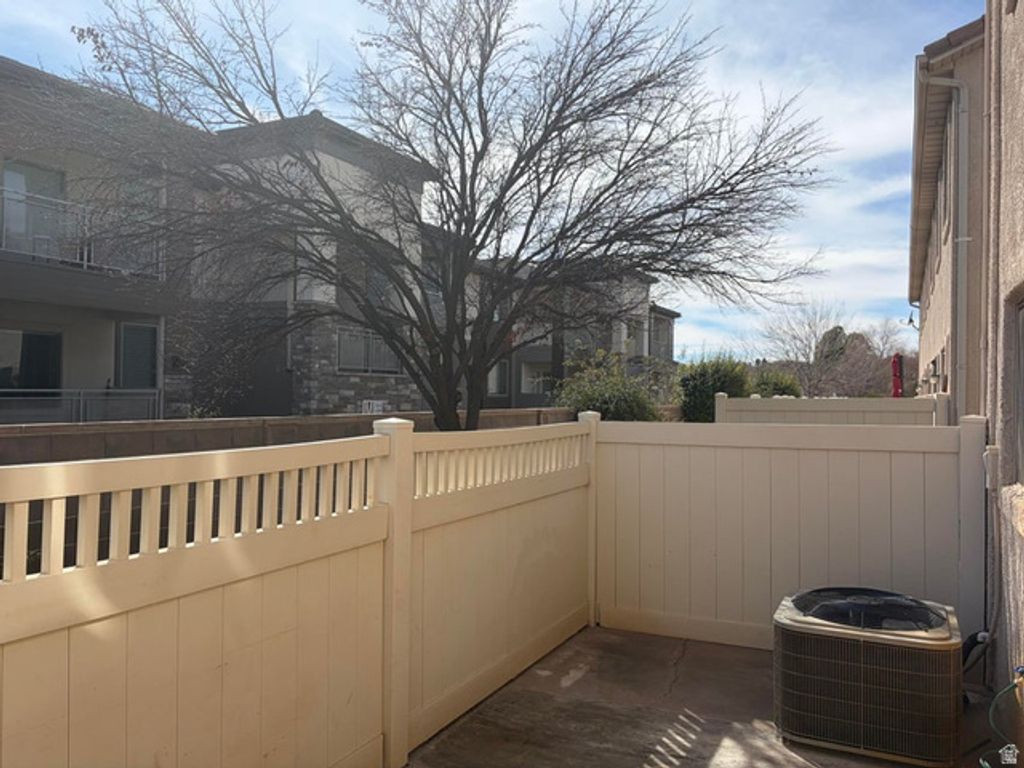 Image 16 of property listing at 316 S 2450 E #41, St. George, UT 84790
