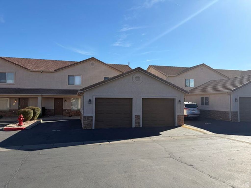 Image 17 of property listing at 316 S 2450 E #41, St. George, UT 84790