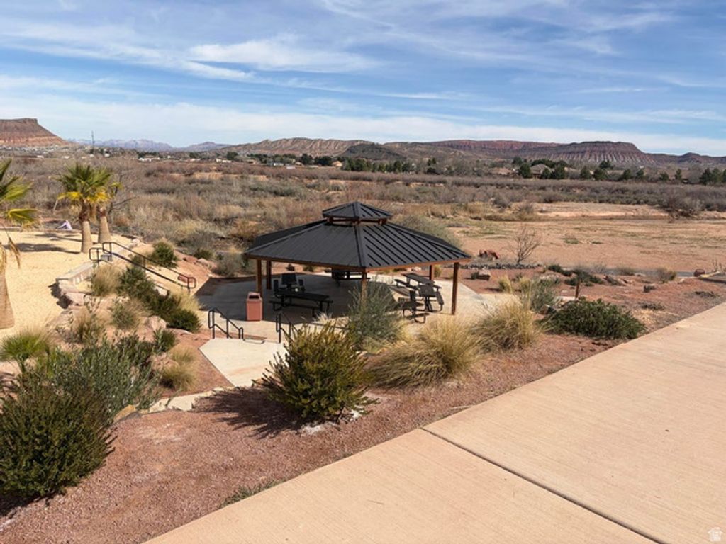 Image 19 of property listing at 316 S 2450 E #41, St. George, UT 84790