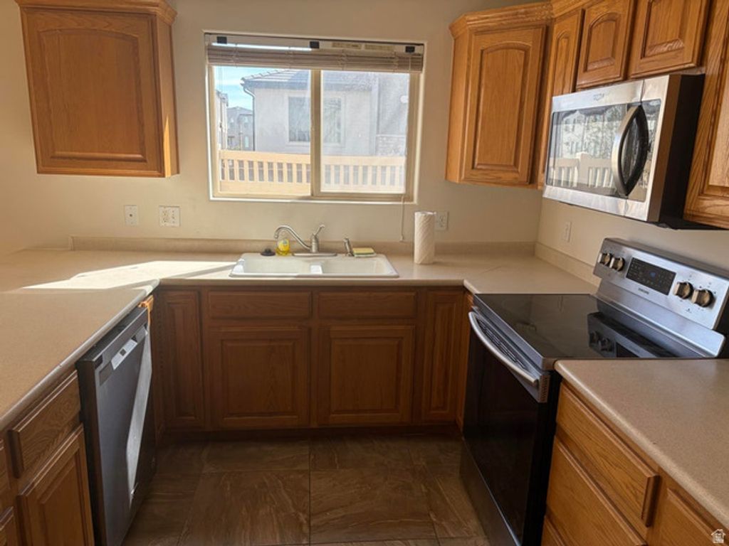 Image 3 of property listing at 316 S 2450 E #41, St. George, UT 84790