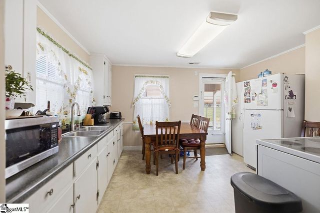3212 Dixon Road, Anderson, SC 29625