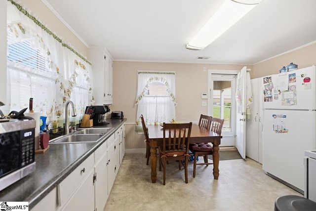 3212 Dixon Road, Anderson, SC 29625