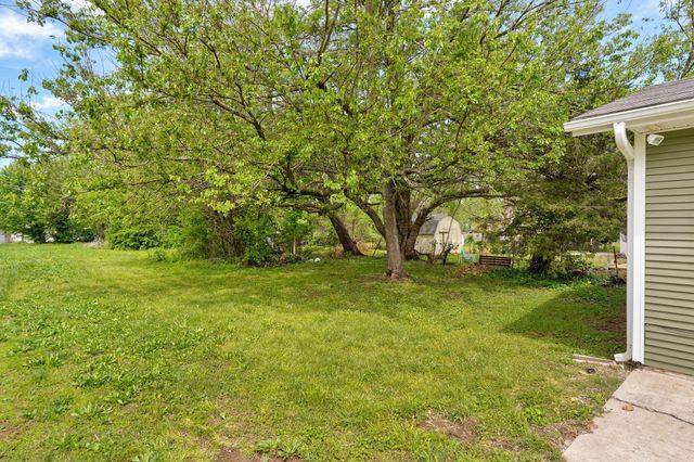 733 N Warren Avenue, Springfield, MO 65802