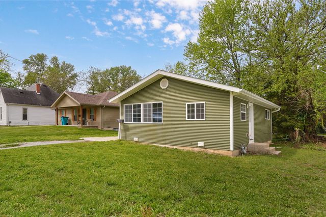 733 N Warren Avenue, Springfield, MO 65802