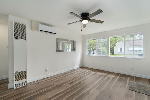 733 N Warren Avenue, Springfield, MO 65802