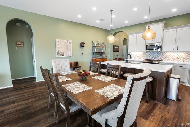 14314 Running Wolf, San Antonio, TX 78245