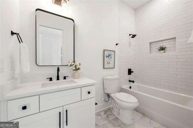 2860 3RD Avenue SW, Atlanta, GA 30315