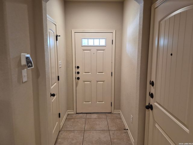 7014 Lakeview Dr Unit 101, San Antonio, TX 78244