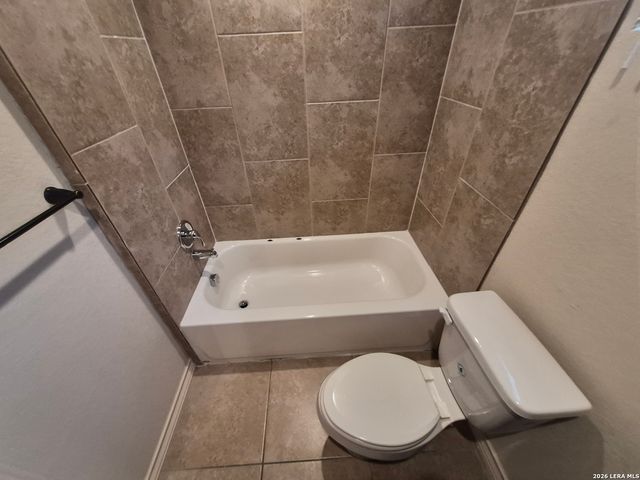 7014 Lakeview Dr Unit 101, San Antonio, TX 78244