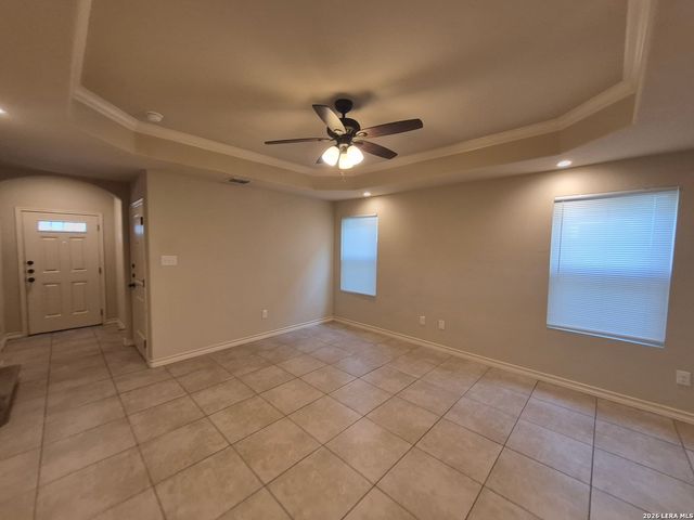 7014 Lakeview Dr Unit 101, San Antonio, TX 78244