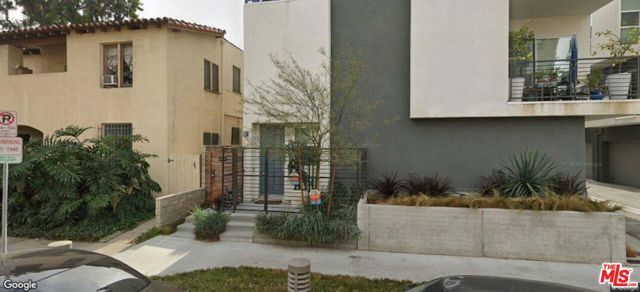 8403 Blackburn 204, Los Angeles, CA 90048