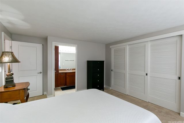 343 Hobron Lane 3701, Honolulu, HI 96815