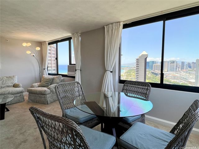 343 Hobron Lane 3701, Honolulu, HI 96815